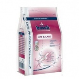 Bosch Adult Life & Care (Эдалт Лайф & Каре) Бош Жизнь и Забота подходит для взрослых собак всех пород и обеспечивает тем самым комплексный рацион собаки.